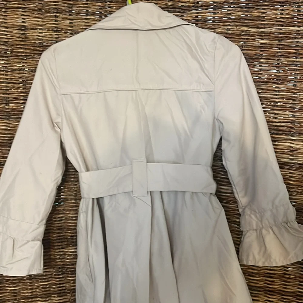 Cream Ruffle Jacket - Picture 8 of 10